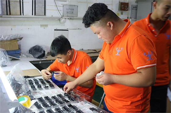 塑膠模具制造廠——博騰納力苛品質(zhì)，追求極致