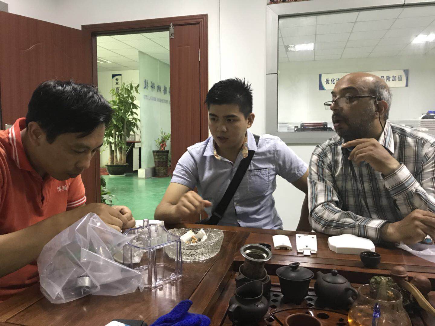 博騰納塑膠模具與印度客戶愉快合作??！