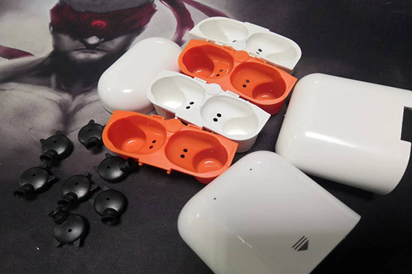 塑膠模具制造廠——博騰納13年堅(jiān)持用高品質(zhì)模具回饋客戶(hù)的信任