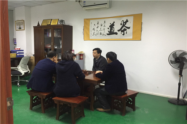 看！深圳塑膠模具廠與鄭州客戶因模具千里結(jié)緣——博騰納