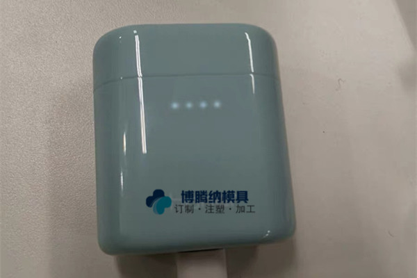 深圳藍(lán)牙耳機(jī)模具廠哪家行？博騰納獨(dú)家技藝有分模線你看不見！